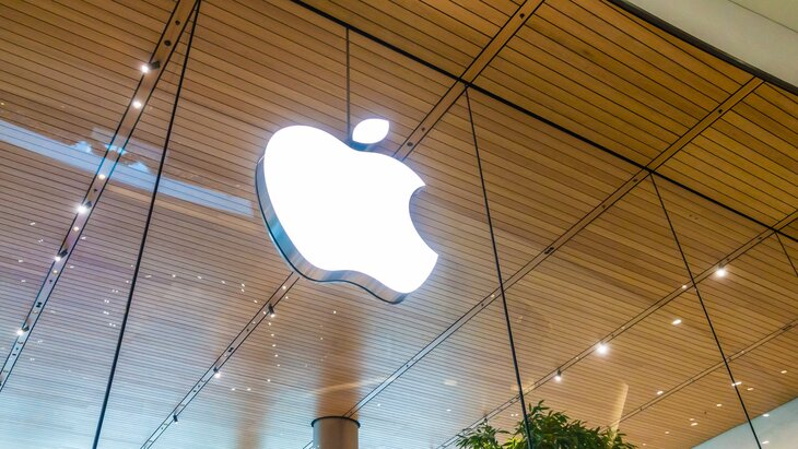    Apple     