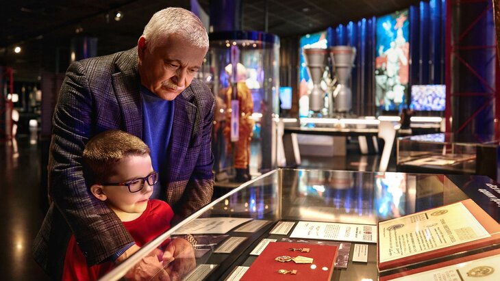 � ������ ������� � "�������" �������� ������������ ����� � ������� ���������