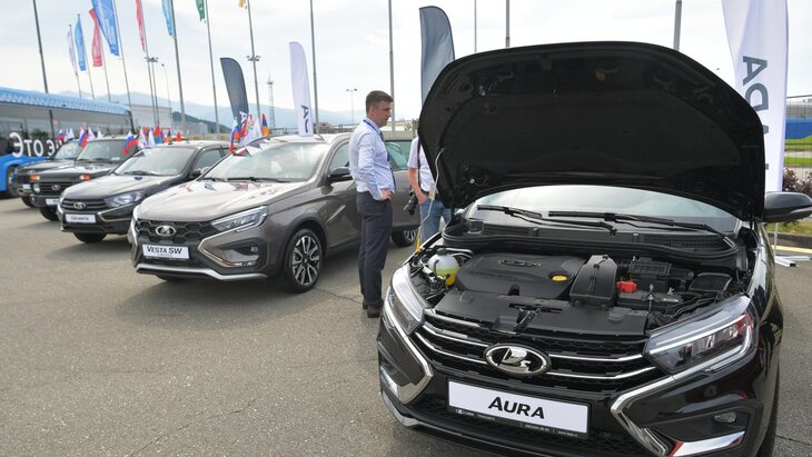 "�������" ����� ��������� Lada Vesta � Aura � ������-���������