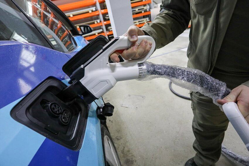Электромобили в Савеловском зарядятся быстрее